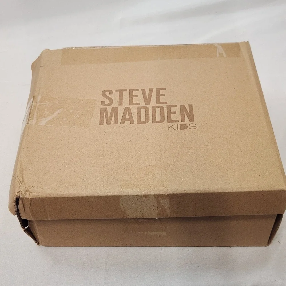 Steve Madden JHOWL Boots Kids Size 5 Taupe Glitter Suede Chelsea Booties